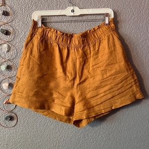 H&M Linen Shorts. Size M.